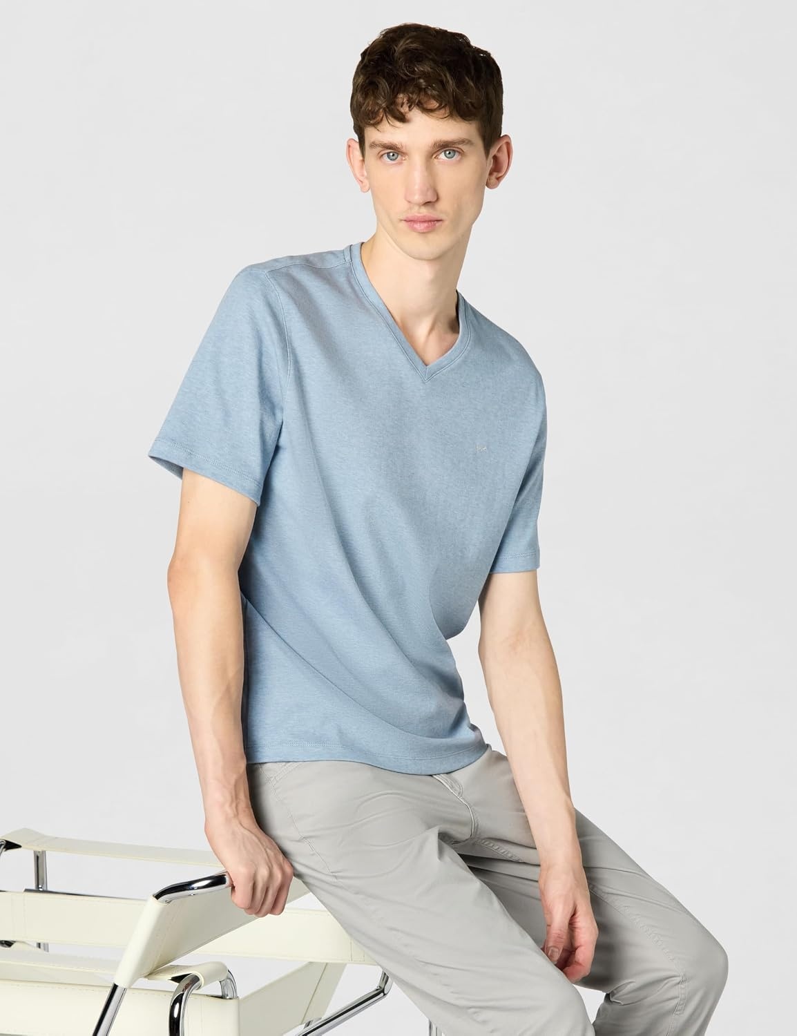 image:imageMichael Kors Mens Liquid Jersey Mk VNeck TShirtChambray Heather