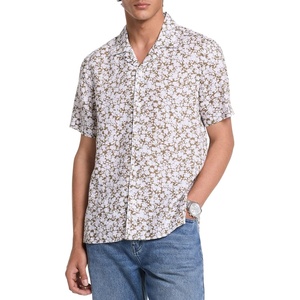 Michael Kors Men’s Short Sleeve Relax Fit Camp Collar(Floral Print/Safari Green)