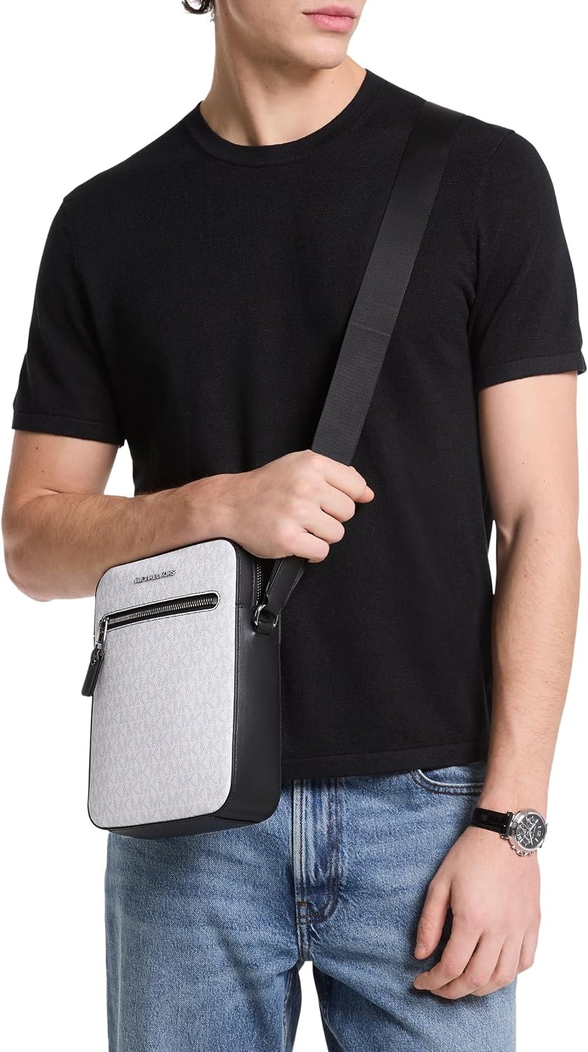 image:imageMichael Kors Unisex Varick Flight BagNull