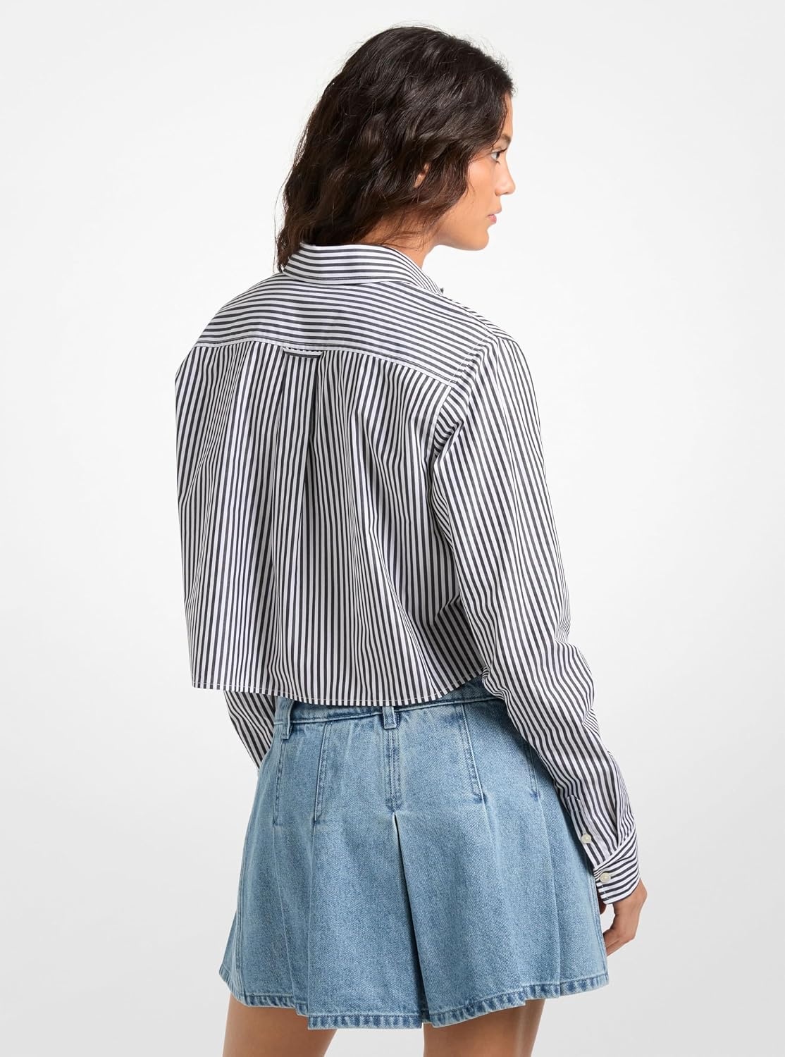 image:imageMichael Kors Womens Cropped Oxford ShirtBlackWhite