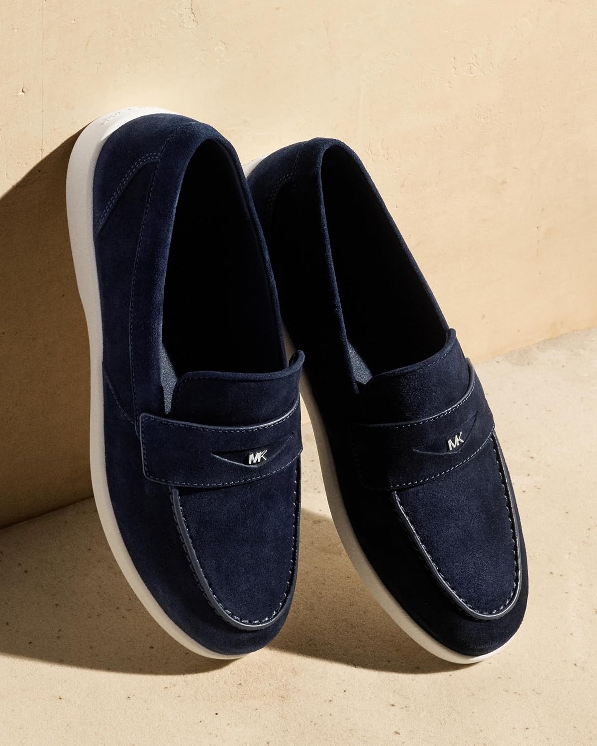 image:imageMichael Kors Mens Wesley Slip onLeatherDress Blues