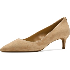 Michael Kors Women’s Alina Flex Kitten Pump(Camel)