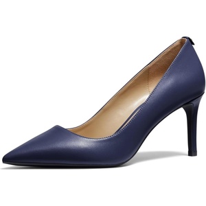 Michael Kors Women’s Alina Flex Pump(Leather/Navy)