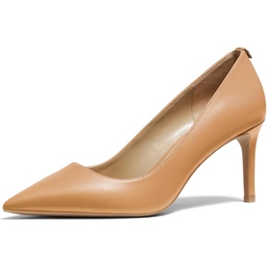 Michael Kors Women’s Alina Flex Pump(Leather/Peanut)