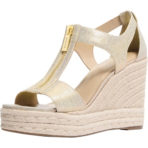 Michael Kors Women’s Berkley Mid Wedge(Pale Gold)