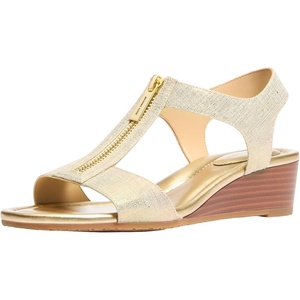 Michael Kors Women’s Berkley Wedge Sandal(Pale Gold)
