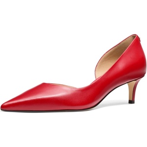 Michael Kors Women’s Elyse Kitten Pumps(Crimson)