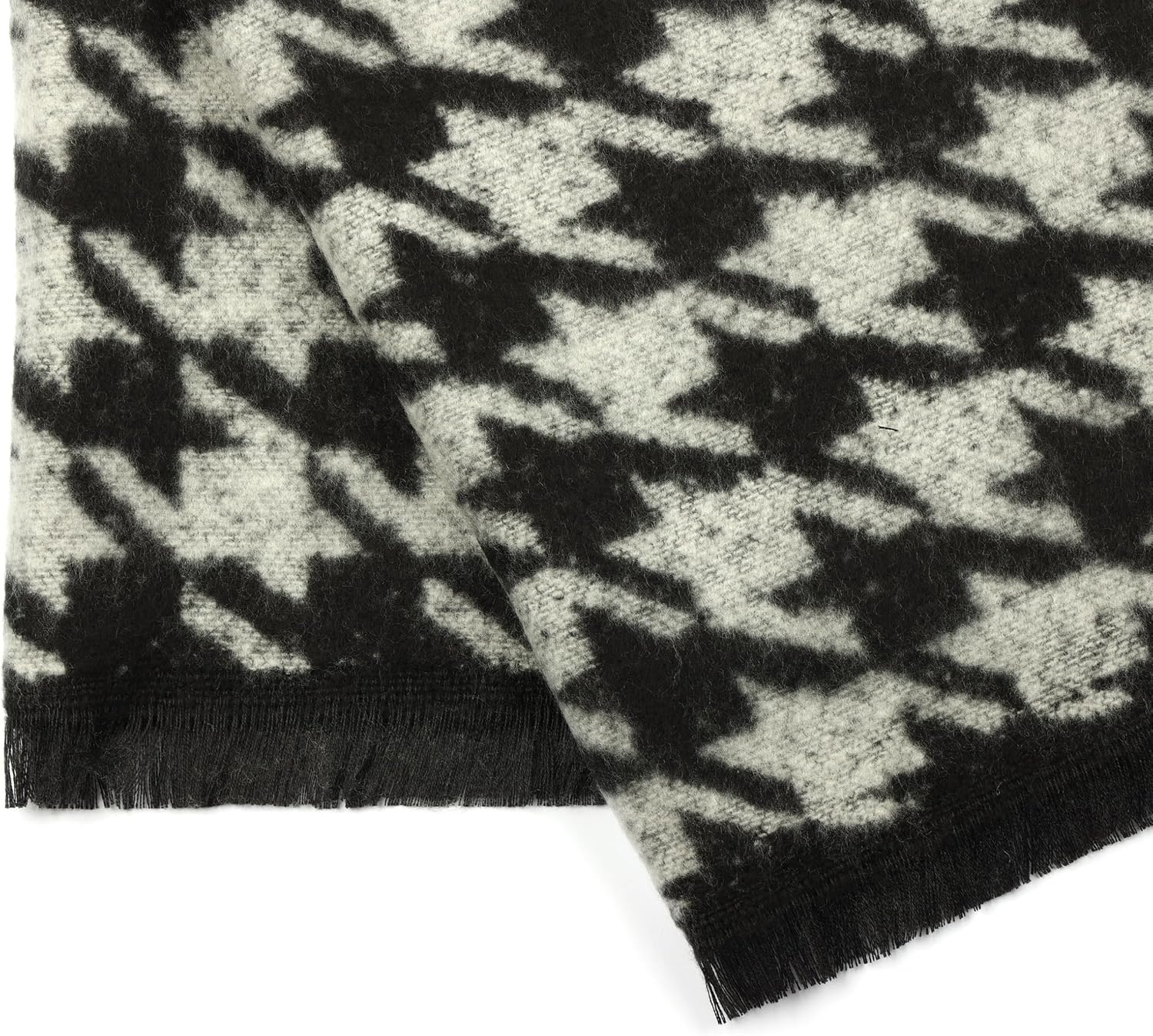image:imageMichael Kors Womens Houndstooth Wrap Stylish Fashion Accessory Scarf for Cold Weather