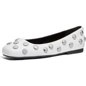 Michael Kors Women’s Matilda Flex Flat(Dome Studs/Optic White)