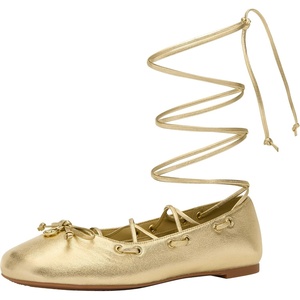 Michael Kors Women’s Shae Flex Ballet(Leather/Pale Gold)