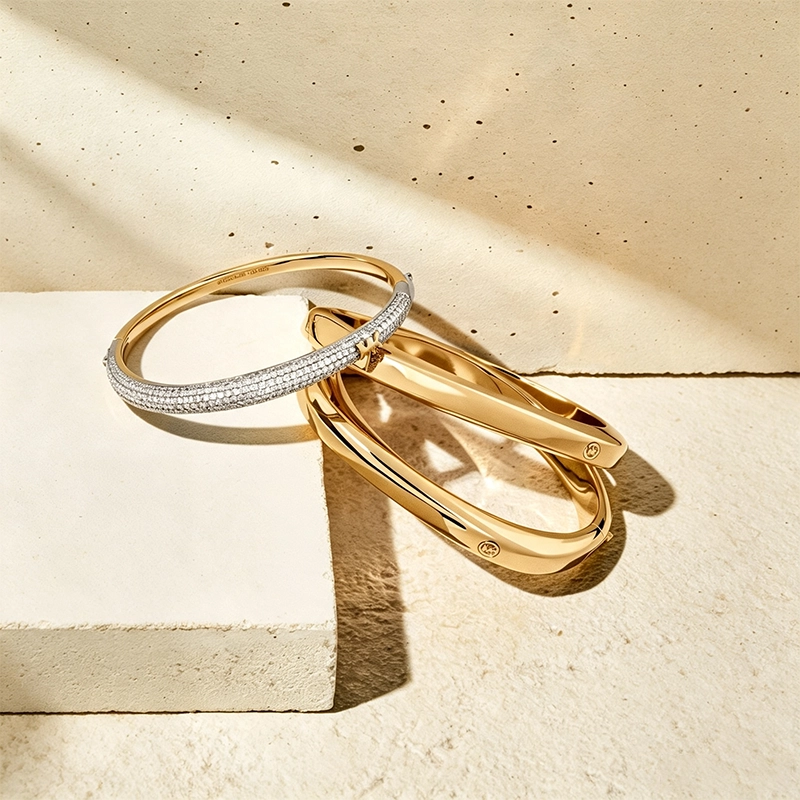 Michael Kors Official Store | Handbags, Shoes, Fashion & Accessories